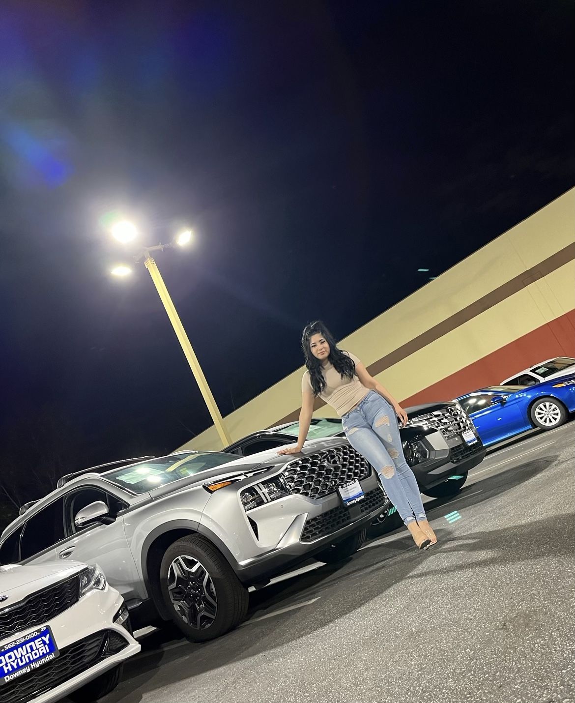 Purchase a vehicle // Compra un vehículo for Sale in Bell Gardens, CA