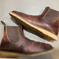 Redwing Weekender Chelsea Boot