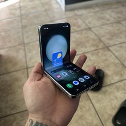Galaxy Z Flip5