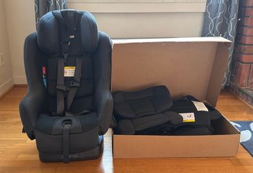 Nuna Rava car seat