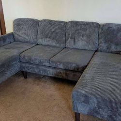 New Gray Corduroy Sectional Couch! Includes Free Delivery 🚚!
