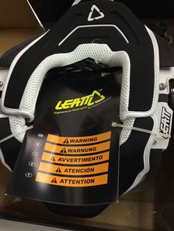 New In Box Leatt GPX CLUB II NECK BRACE FOR MX BMX ATV YOUTH IN WHT/BLK SMALL