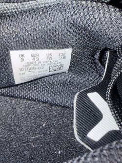 Soccer puma size 10