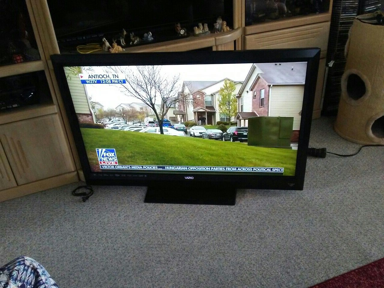 Vizio 47" model E472VL Hdtv w/internet