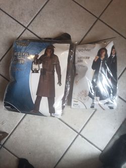 Kids Halloween Costume Bundle – Plague Doctor & Slytherin Robe