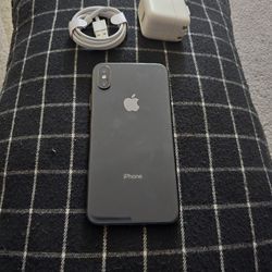 Iphone X UNLOCKED 
