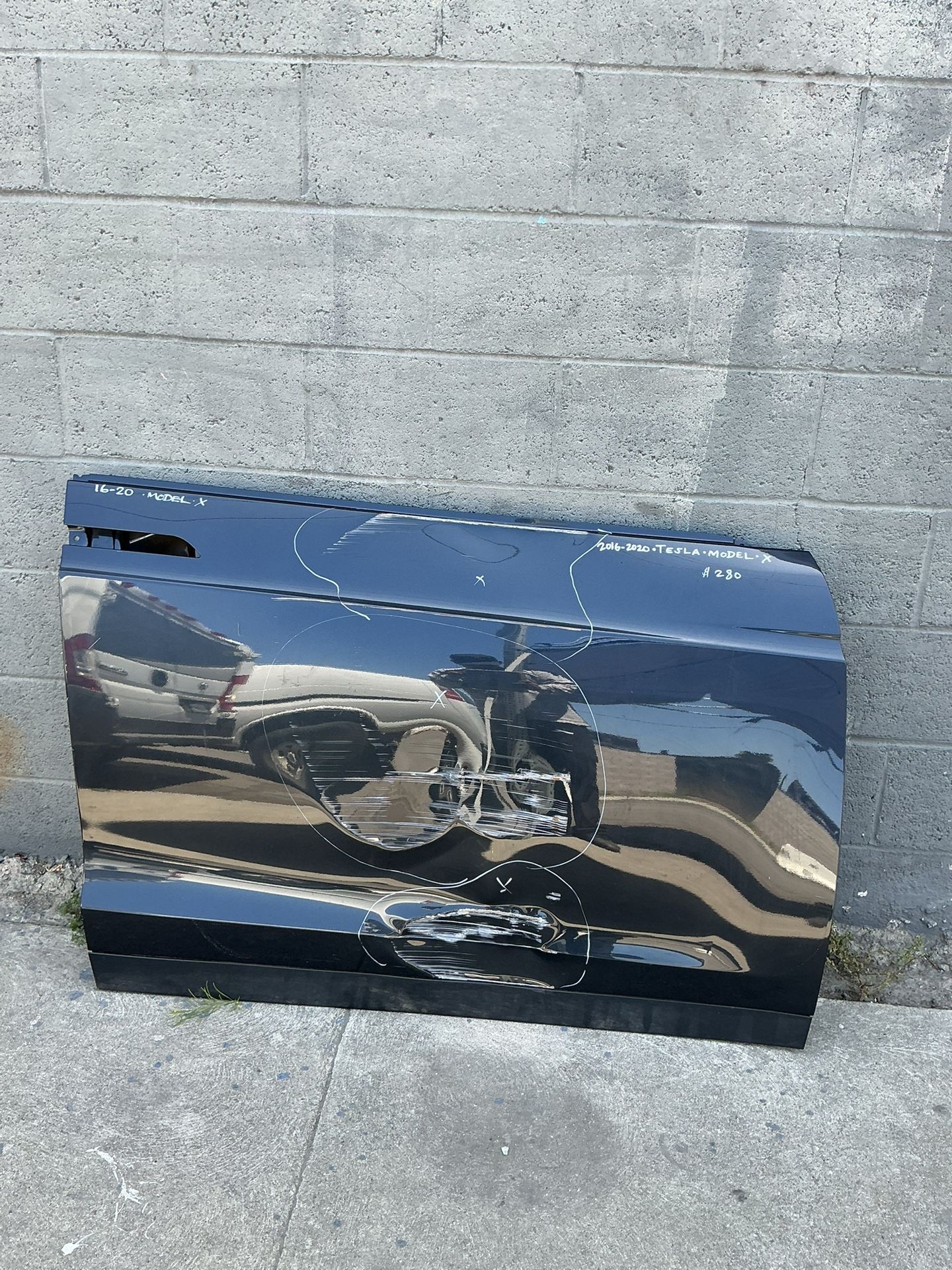 2016 - 2020 Tesla Model X Front Passenger Door