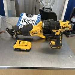 Dewalt 20V Reciprocating Saw And Dewalt 20V Drill Driver (1 Battery No Charger)