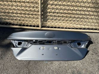 2025-2027 TOYOTA CAMRY TRUNK LID OEM SHELL