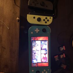NINTENDO SWITCH WITH 5 Games And 2 Extra Controllers 