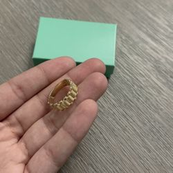 10k Gold Rolex Ring