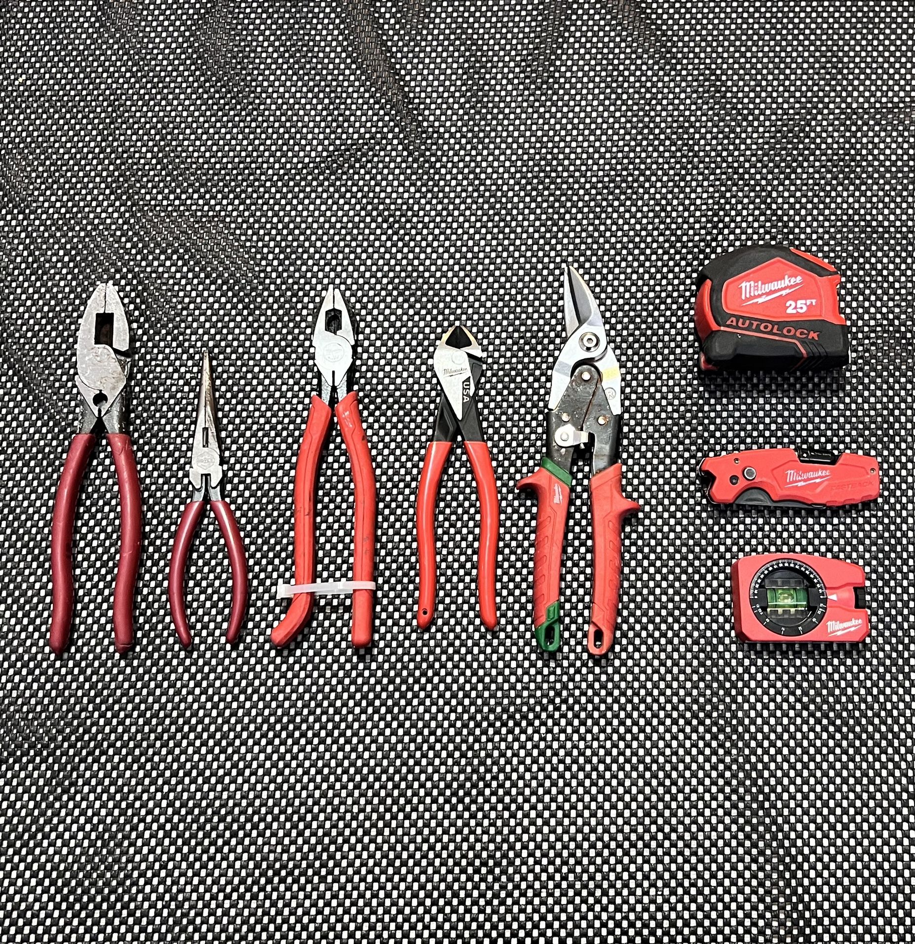Milwaukee Tool Set (8pc) 🛠️