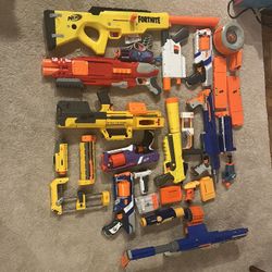 Nerf Guns Lot