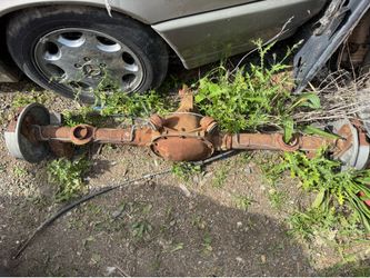 78-88 Monte Carlo Cutlass Regal El Camino Malibu Rear Differential part
