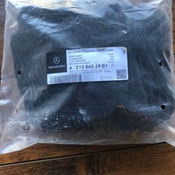 Mercedes Benz Cargo Nets Brand New 30 Dollars 