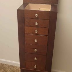 Standing Jewelry Box