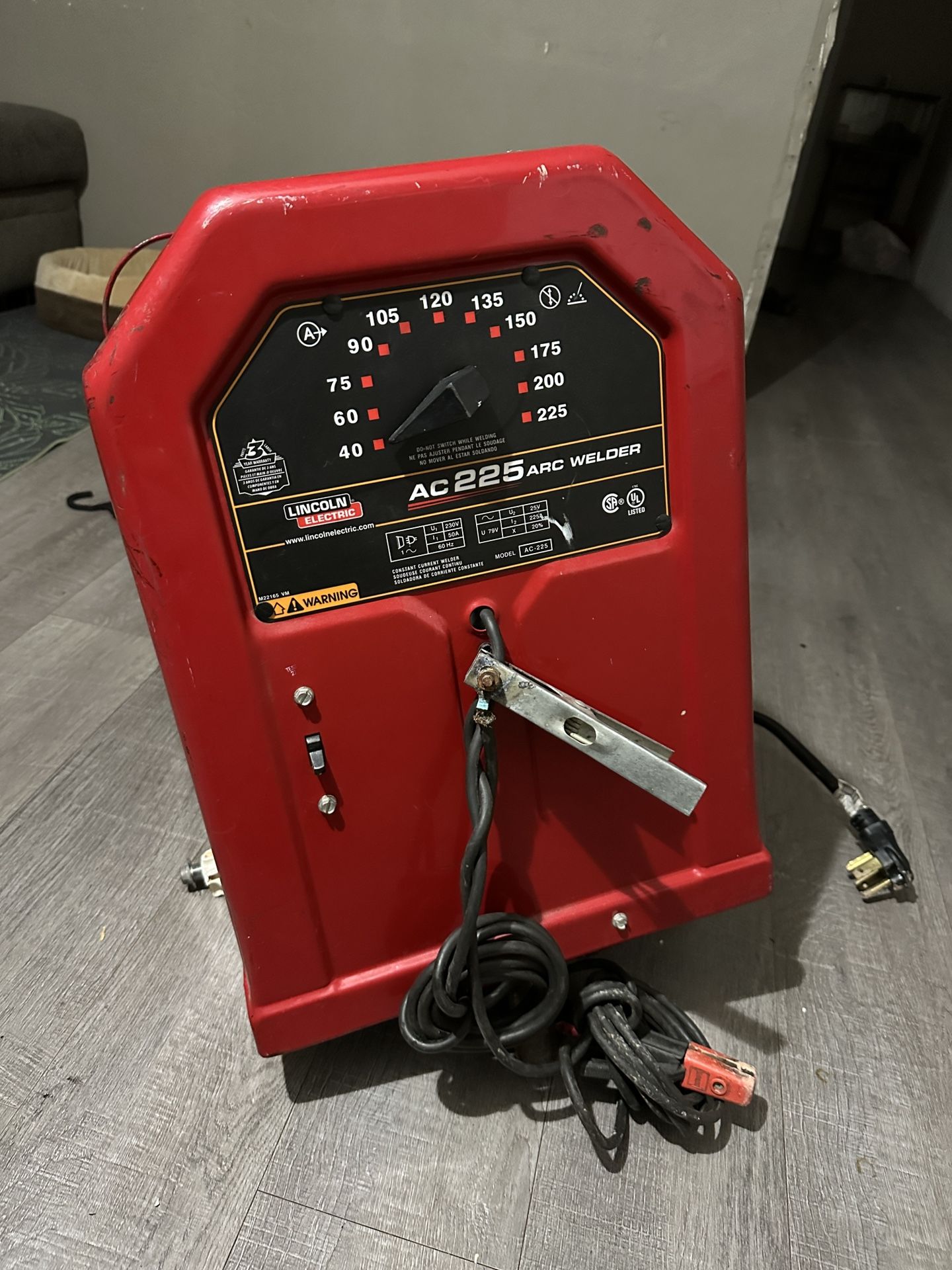 Welder London Tech Arc 225 Welder