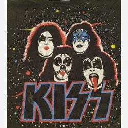 Original Kiss T Shirt. 