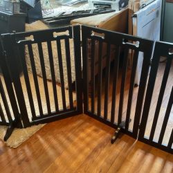 GATE.  BABY/DOG