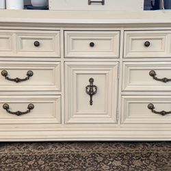 Wood Dresser Console or TV Stand with 9 Drawers Creamy White 