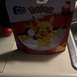 Mega Pokémon Building Show Pikachu