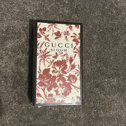 Gucci Bloom Perfume 