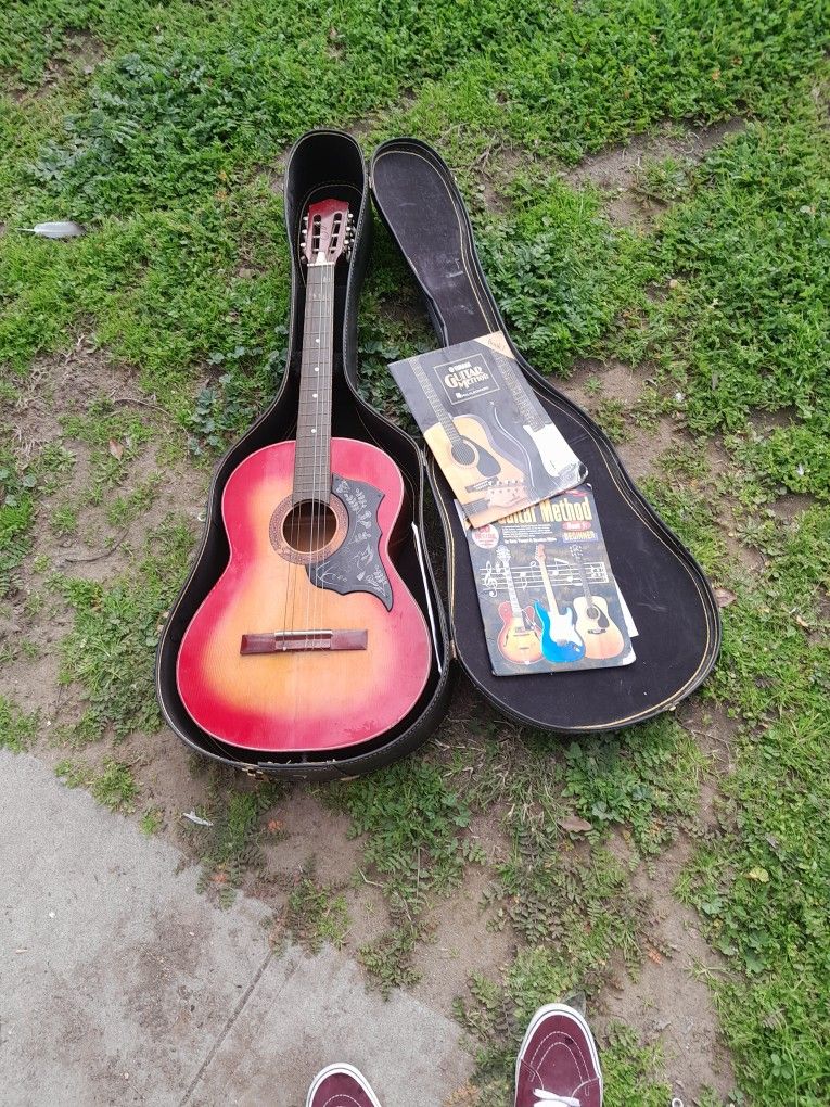 Antique/Vintage Guitar Abd Lesson Books