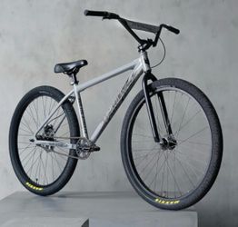 Throne Goon 29”