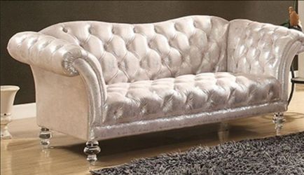 Silver love sofa with diamonds