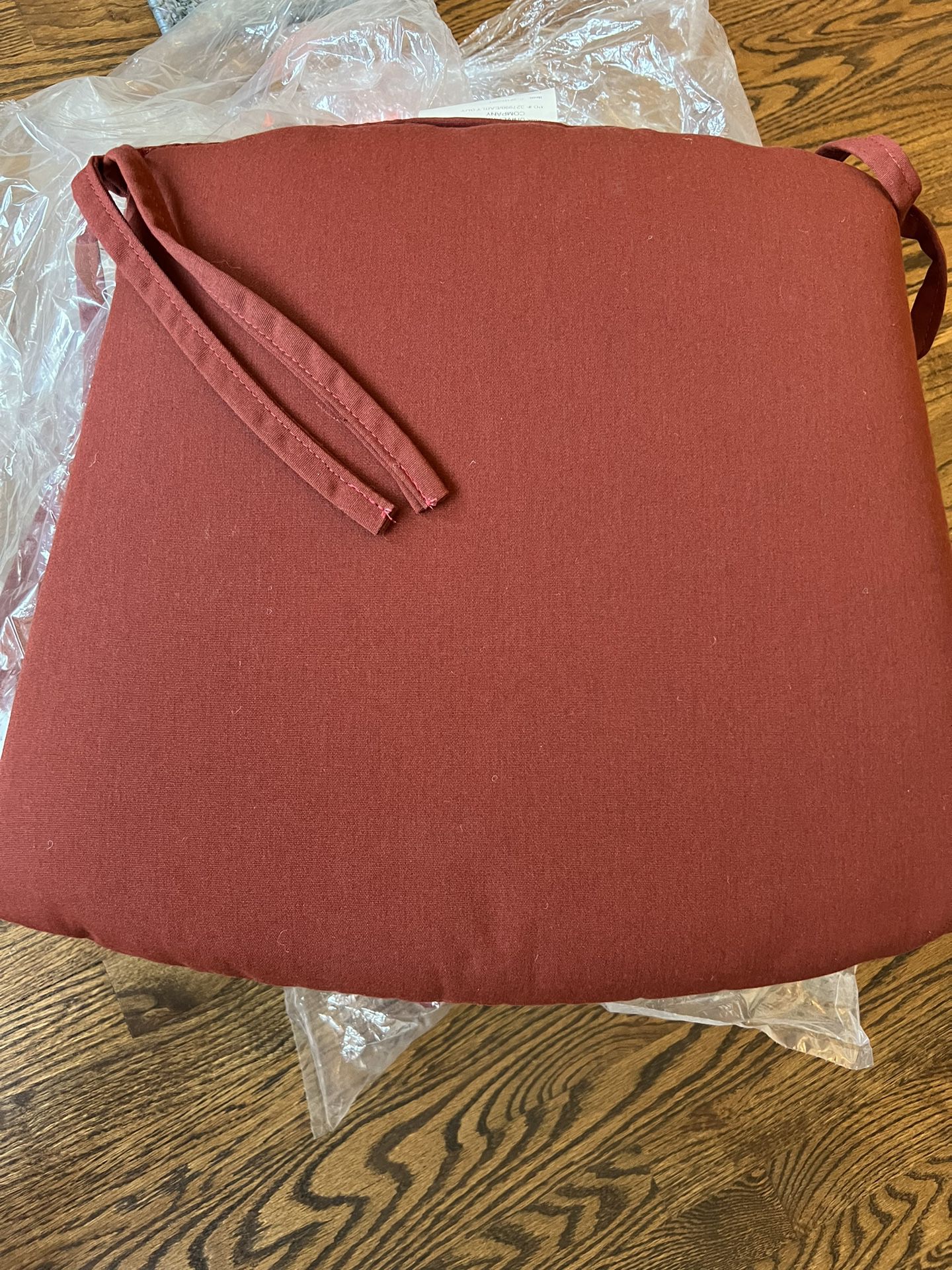 Outdoor Seat Cushions - NEW 4 Total