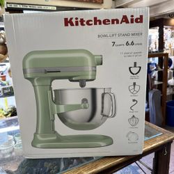 KitchenAid 7Qt Bowl Lift Stand Mixer Cast Iron Pistachio KSM70SKXXPT NWT ⚡️ SALE