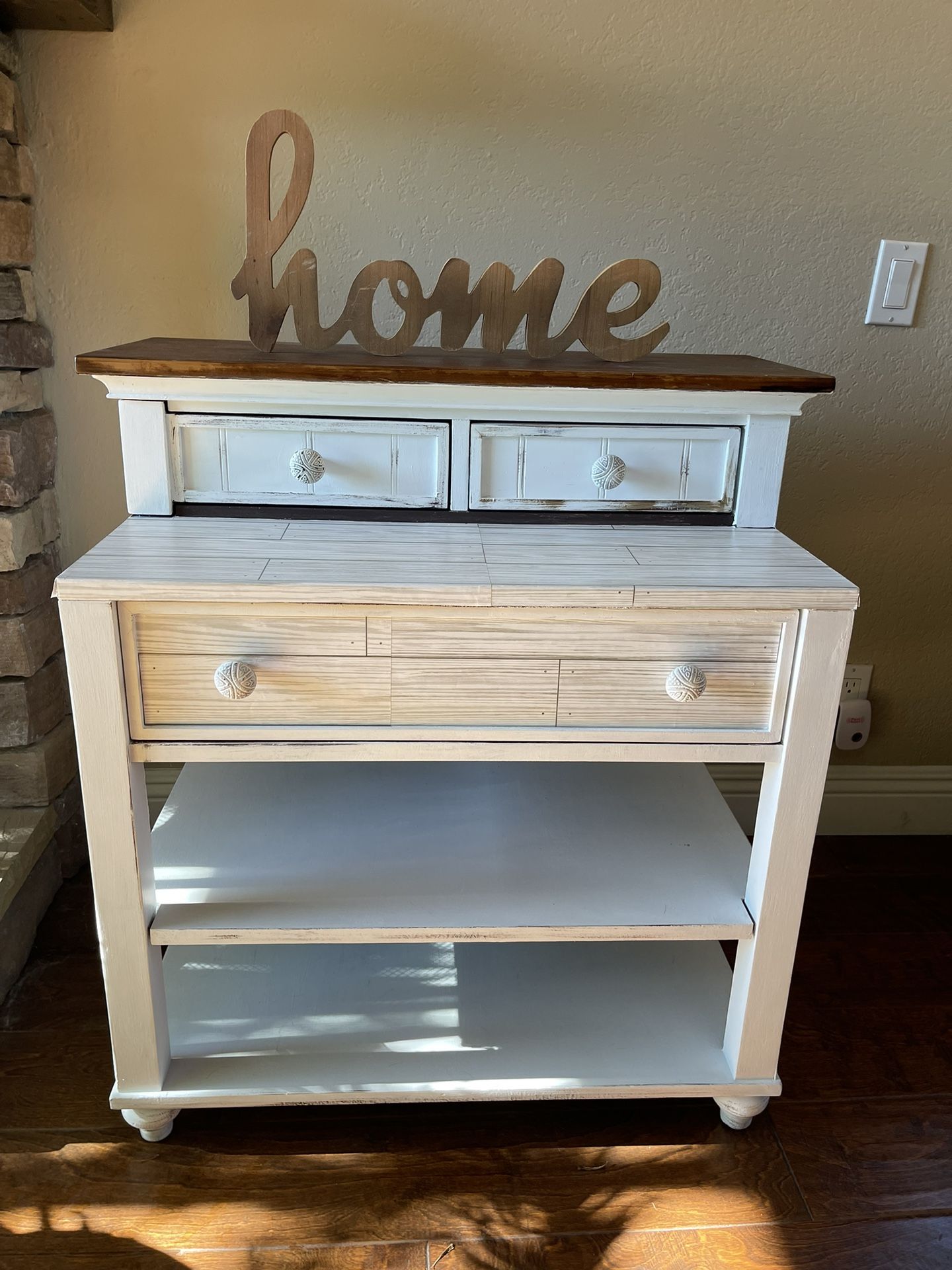 Console Counter / Vanity
