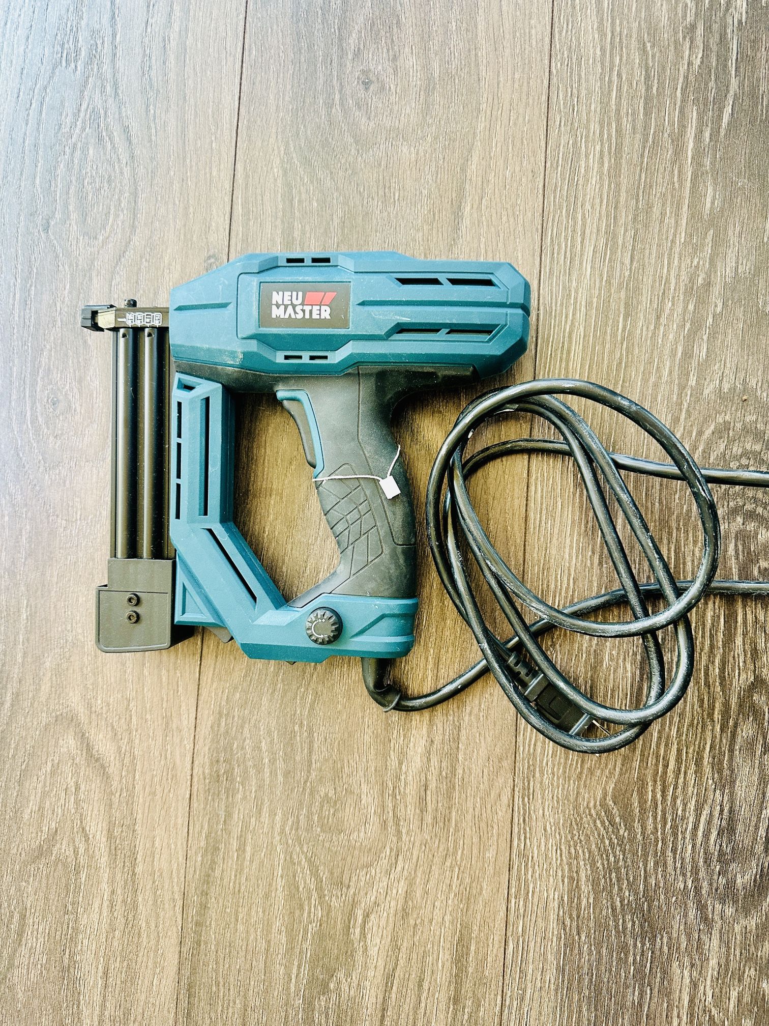 Neu Master Electric Nail Gun/Staple Gun