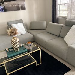 Sectional Couch 