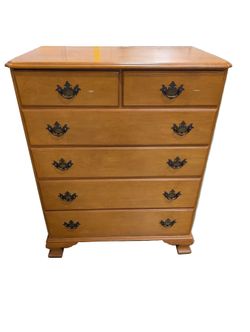 Classic STATTON Five-Drawer Wooden Chest