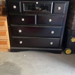 Cherrywood Dresser 