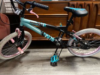 Kent 20” Freestyle BMX Bike – Ready to Ride – Includes Extra Wheel Set