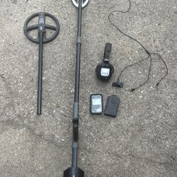 Deus Metal Detector See Description 