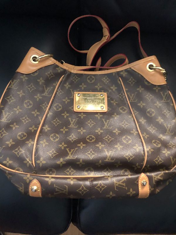 Louis Vuitton purse for Sale in Houston, TX - OfferUp