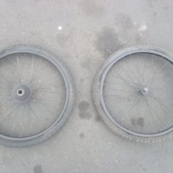 TODAY ONLY!!!!! 24IN RIMS AND TIRES 