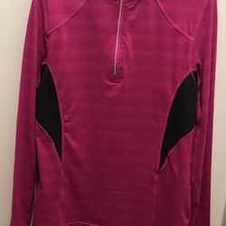 MPG Size M Mondetta Performance Gear Long Sleeve Athletic Shirt Thumb Holes  for Sale in Paterson, NJ - OfferUp