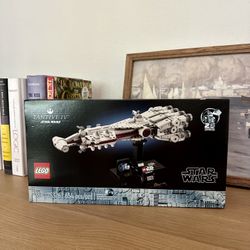 LEGO Star Wars Tantive V Build and Display Starship Vehicle Model 75376