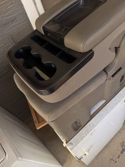 Front middle and rear seats for 2014 Chevy have both headrest