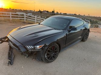 2017 Mustang GT 5.0 Coyote – Modified – New Hood/Bumper/Headlights
