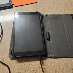 Laptop and 2 tablets for sale