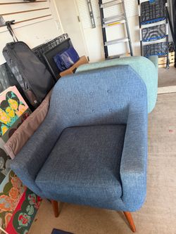 Accent Chairs