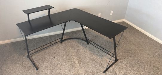 L shaped desk