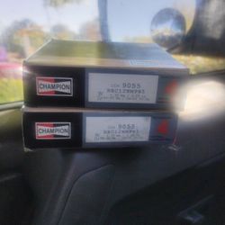 Champion Iridium Plugs 9505 8 Count 