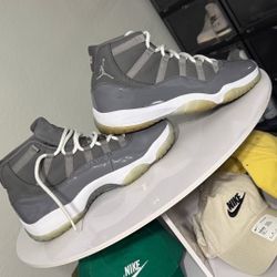 Air Jordan 11 Retro Grey