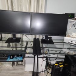 Double Cristal Desk $50